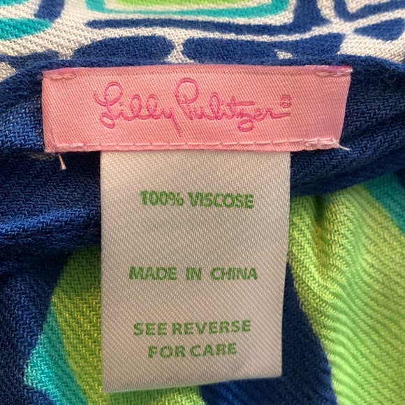 EUC Lilly Pulitzer Wrap - Picture 3 of 5